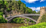 Duolingo write about the photo: Over the Bridge and Beyond