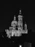 Duolingo Speak about the Photo: Majestic Mughal Architecture